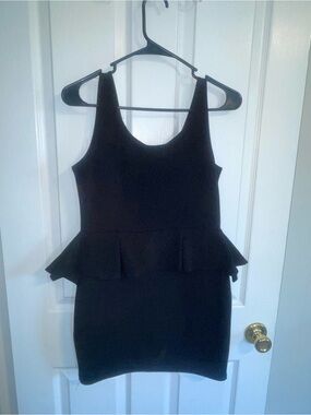 Pinc Black Sleeveless Peplum Mini Dress